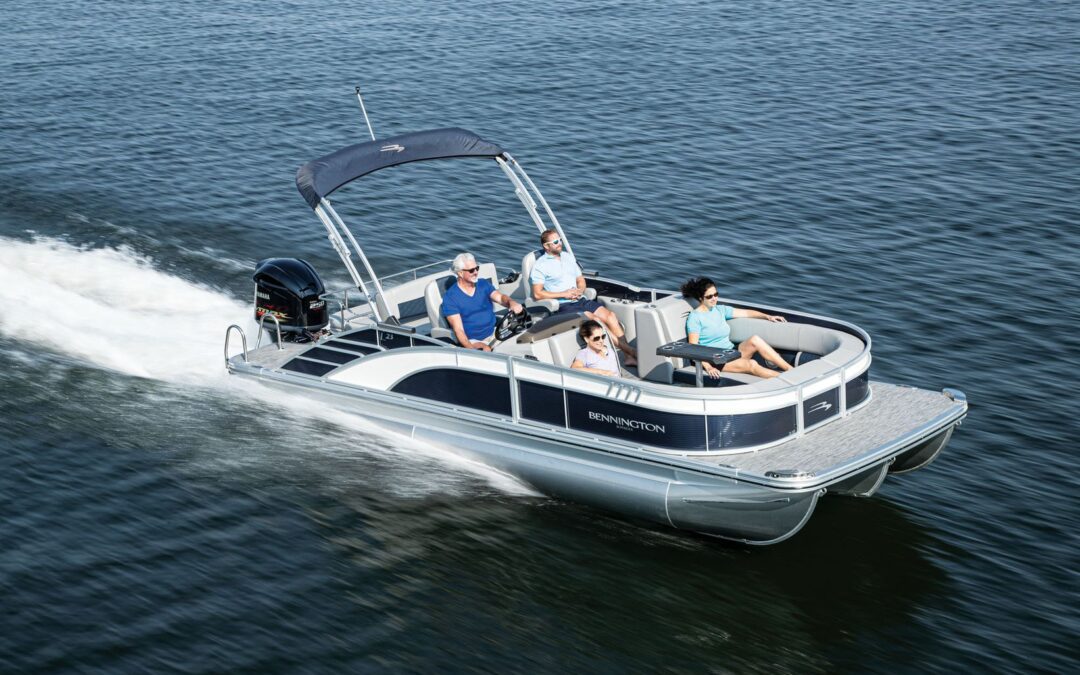 Bennington’s Bowrider will change everything you know about pontoons!